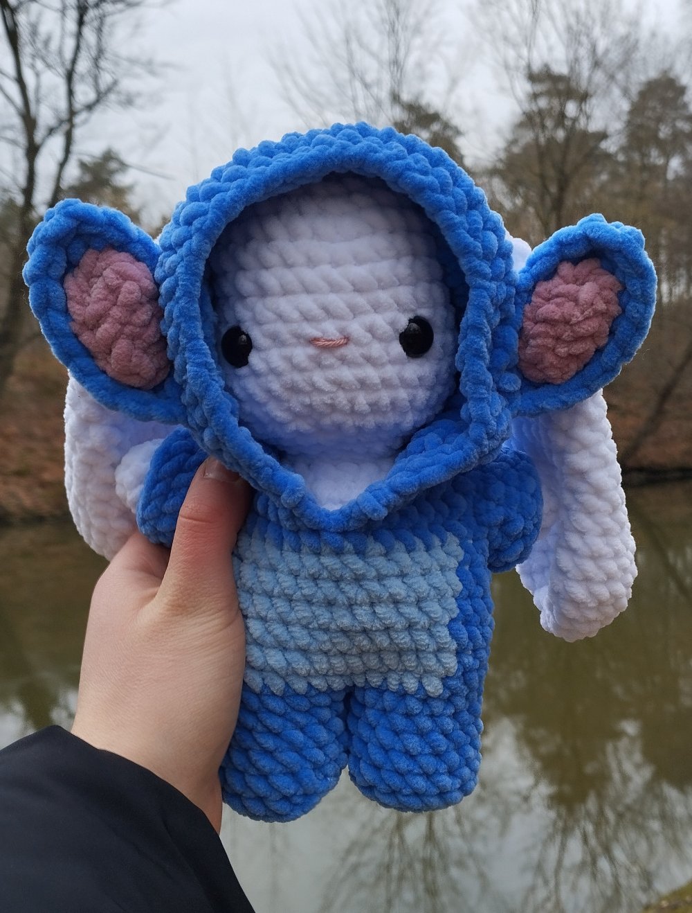 Hase Kuscheltier Lilo und Stitch Kostüm gehäkelt Amigurumi selfmade
