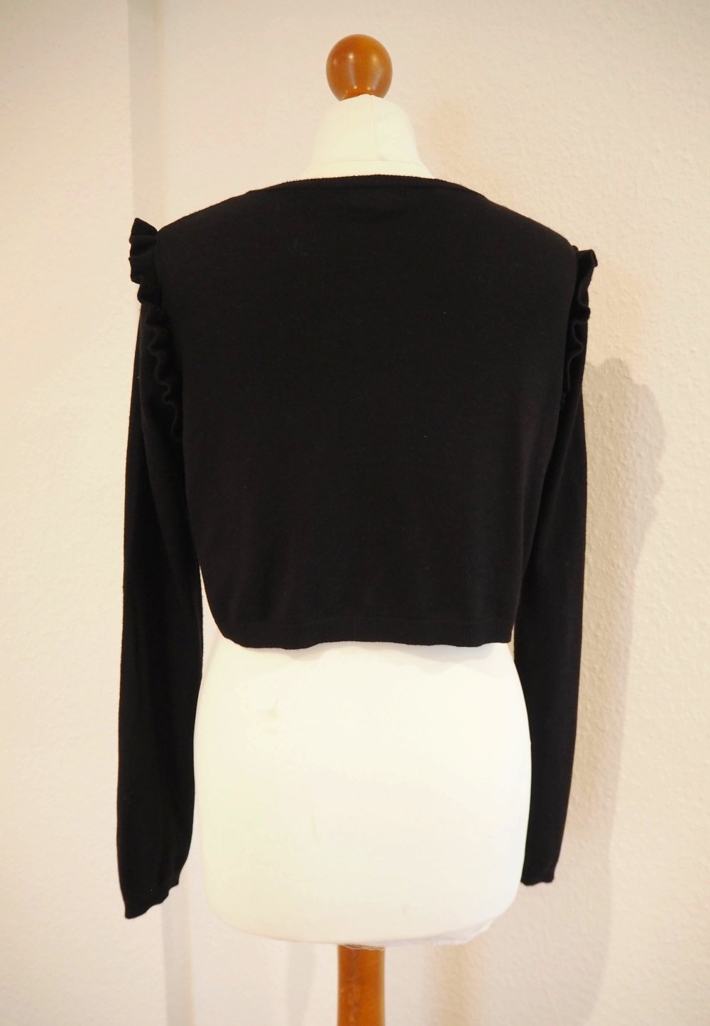 Hochwertige Bolero-Strickjacke