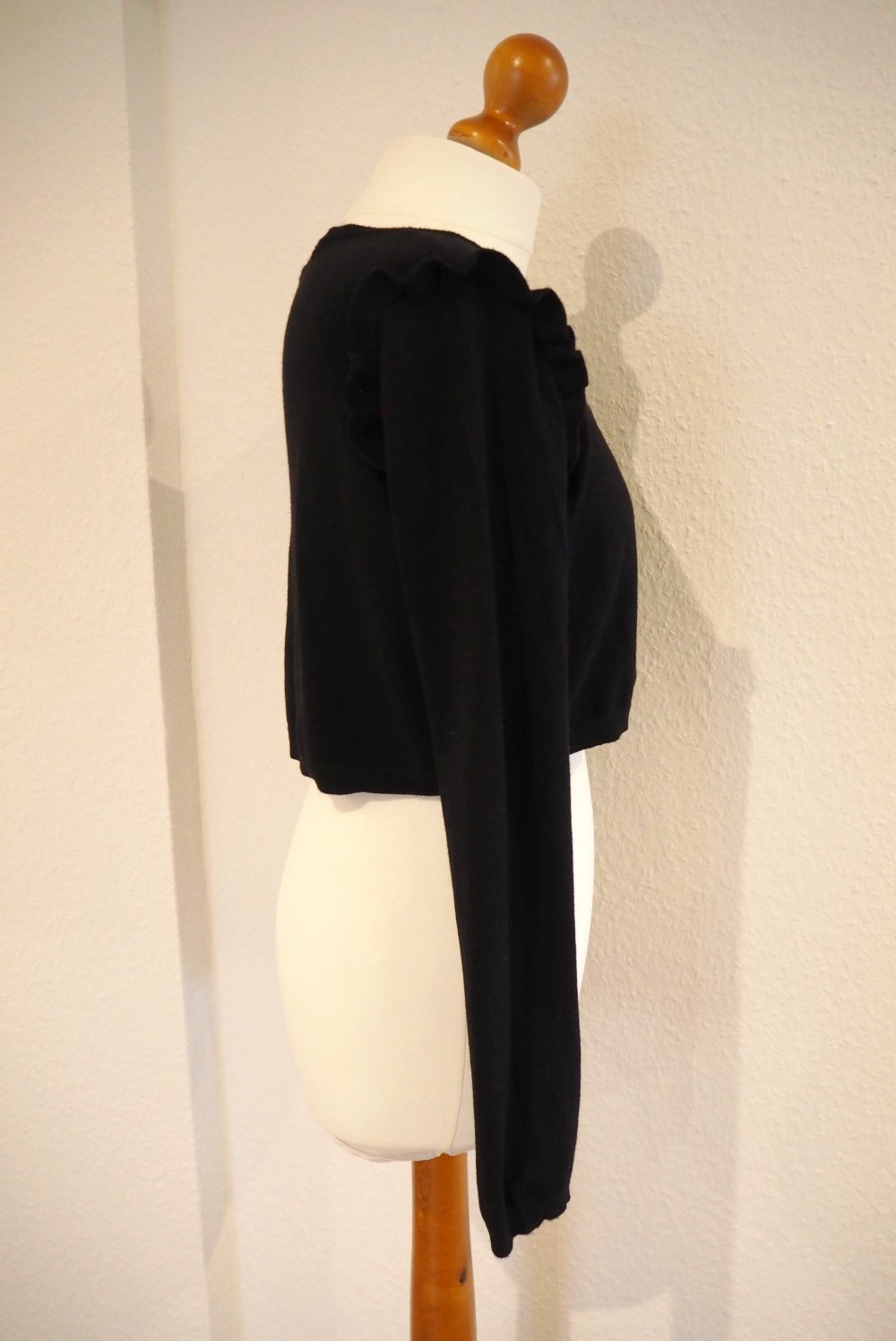 Hochwertige Bolero-Strickjacke