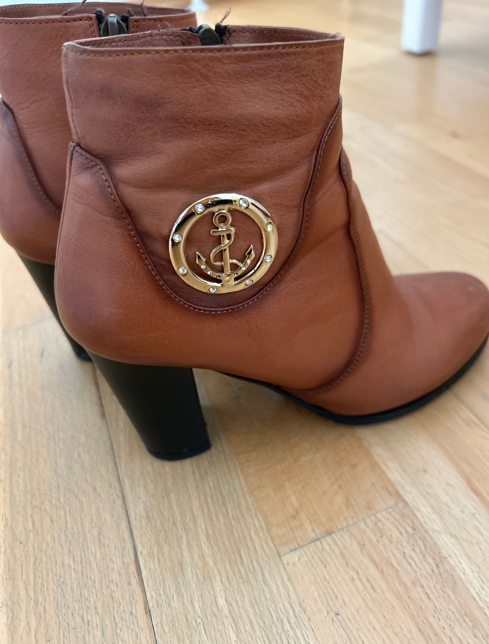 braune Stiefletten Italian Design