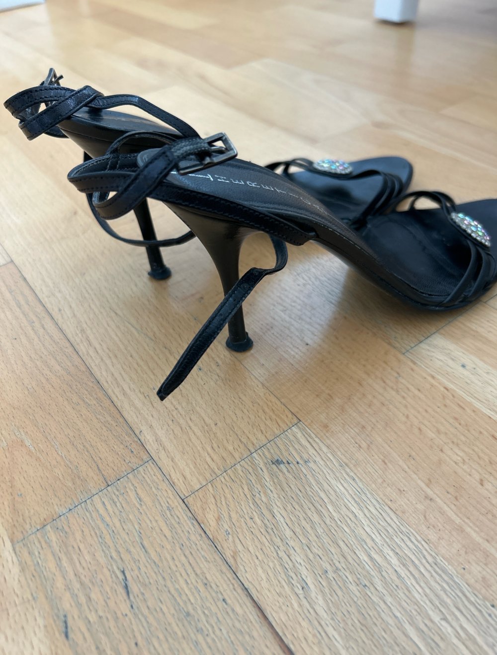 festliche Sandalen mit hohem Absatz