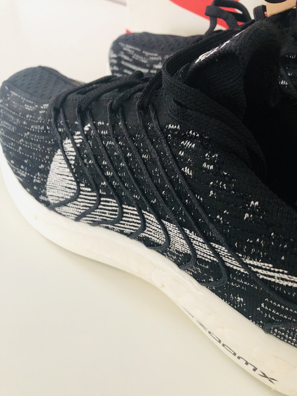 Nike Sneaker schwarz Gr 45,5 statt 150 eur