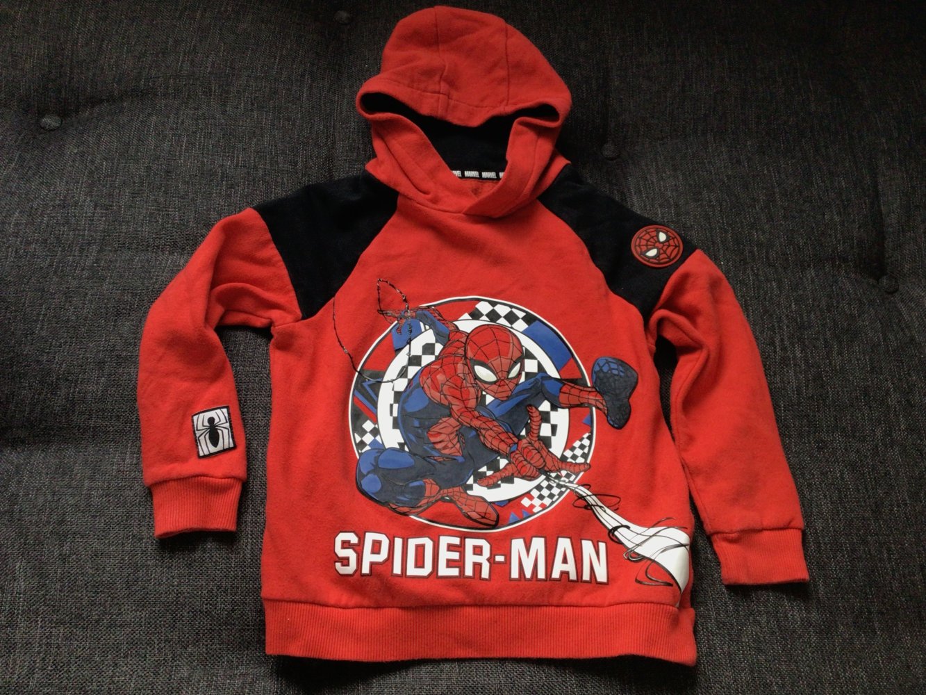 Gr. 110 Tolles Spiderman Hoodie Kapuzenpullover 