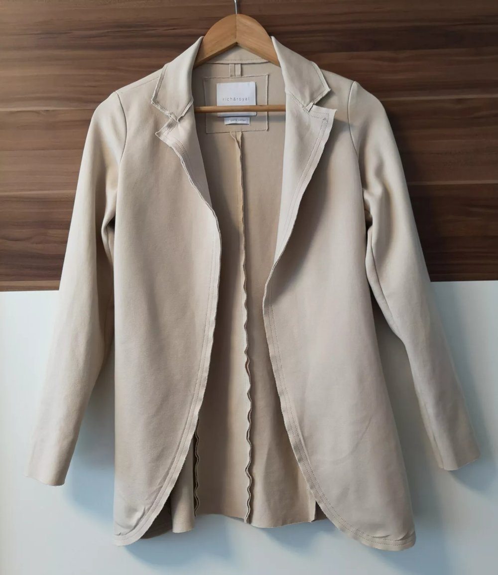 Pullover Rich & Royal Cardigan Color; Beige Size; XS