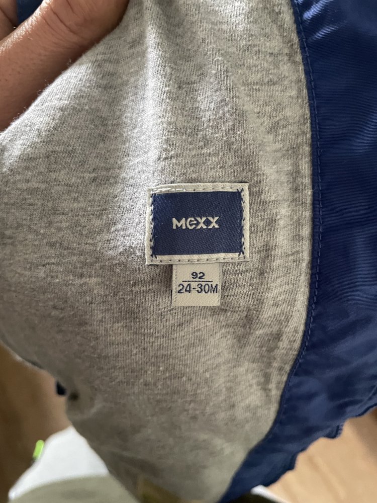 Schicke Sommerjacke Übergangsjacke Stoffjacke in blau von Mexx in Gr. 92