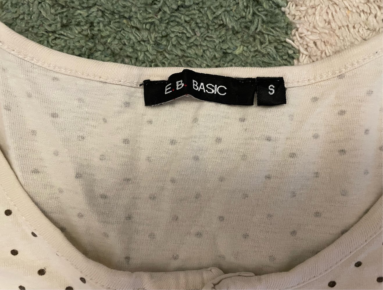 Vintage Shirt mit Punkten