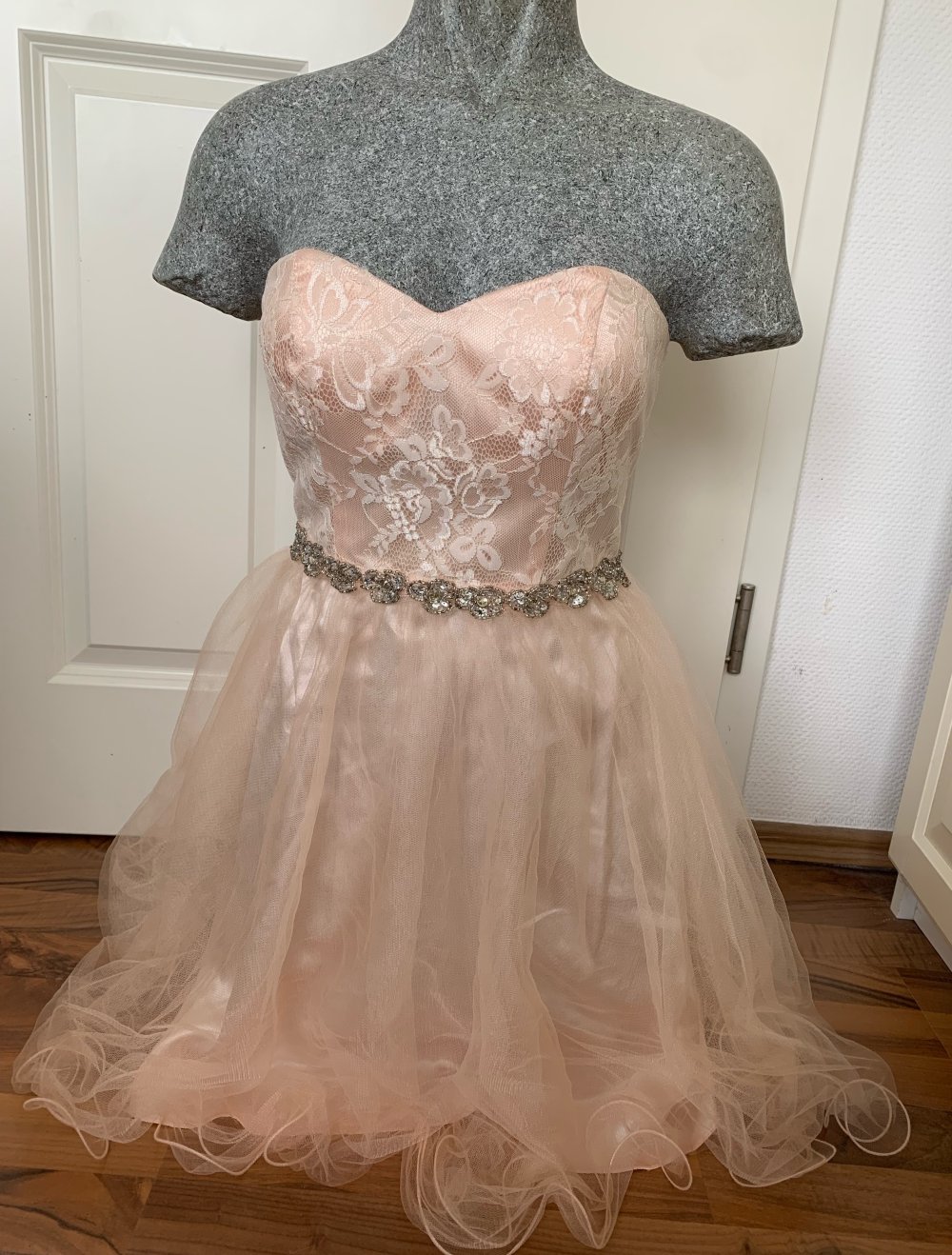 Neuwertig Festlich Kleid 34 Hochzeit Konfirmation Abschlussball Glitzer-Laona - Ballkleid - Abendkleid - Cocktailkleid - Aprikot Top Zustand