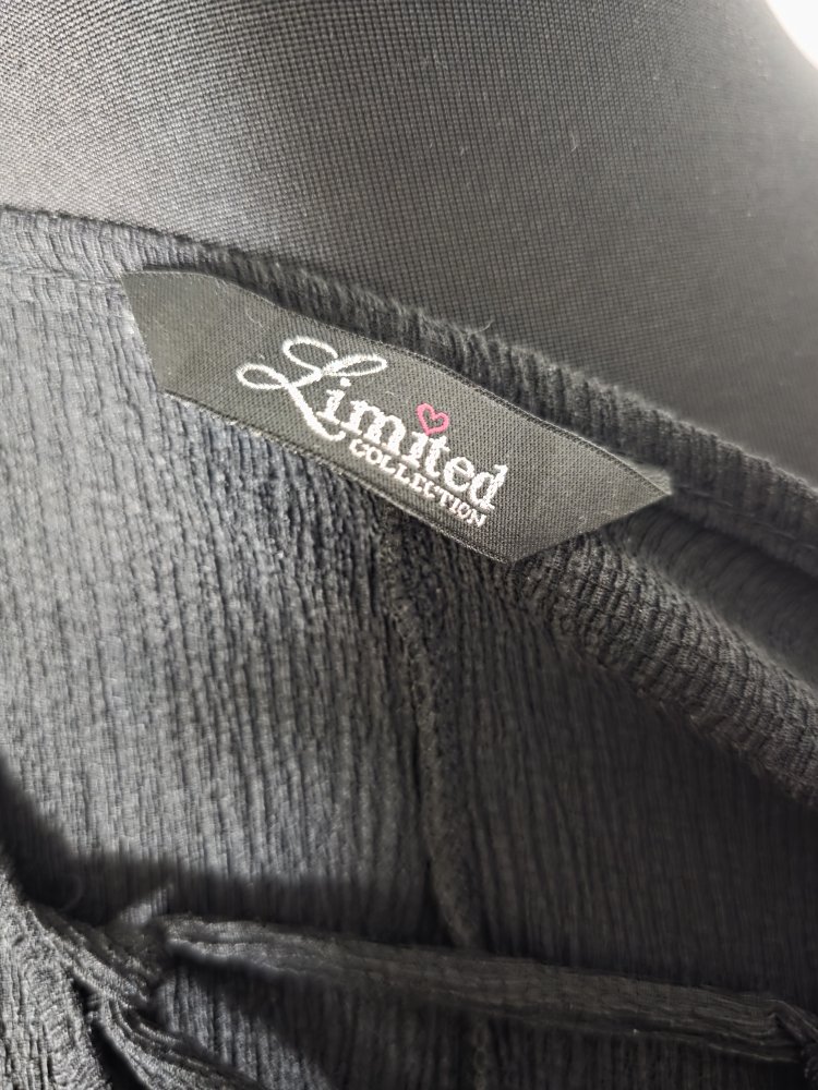 Bluse schwarz 48 UK20 Yours geschnürt Ausschnitt 