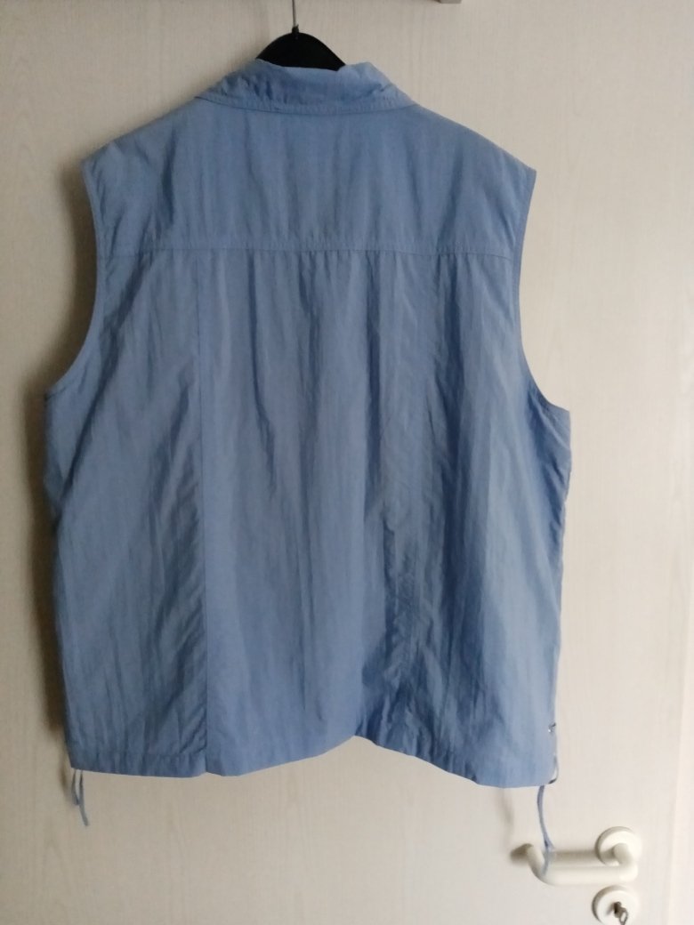 Verkaufe blaue Damenweste Gr. 50/52