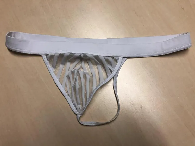 Transparenter String Tanga
