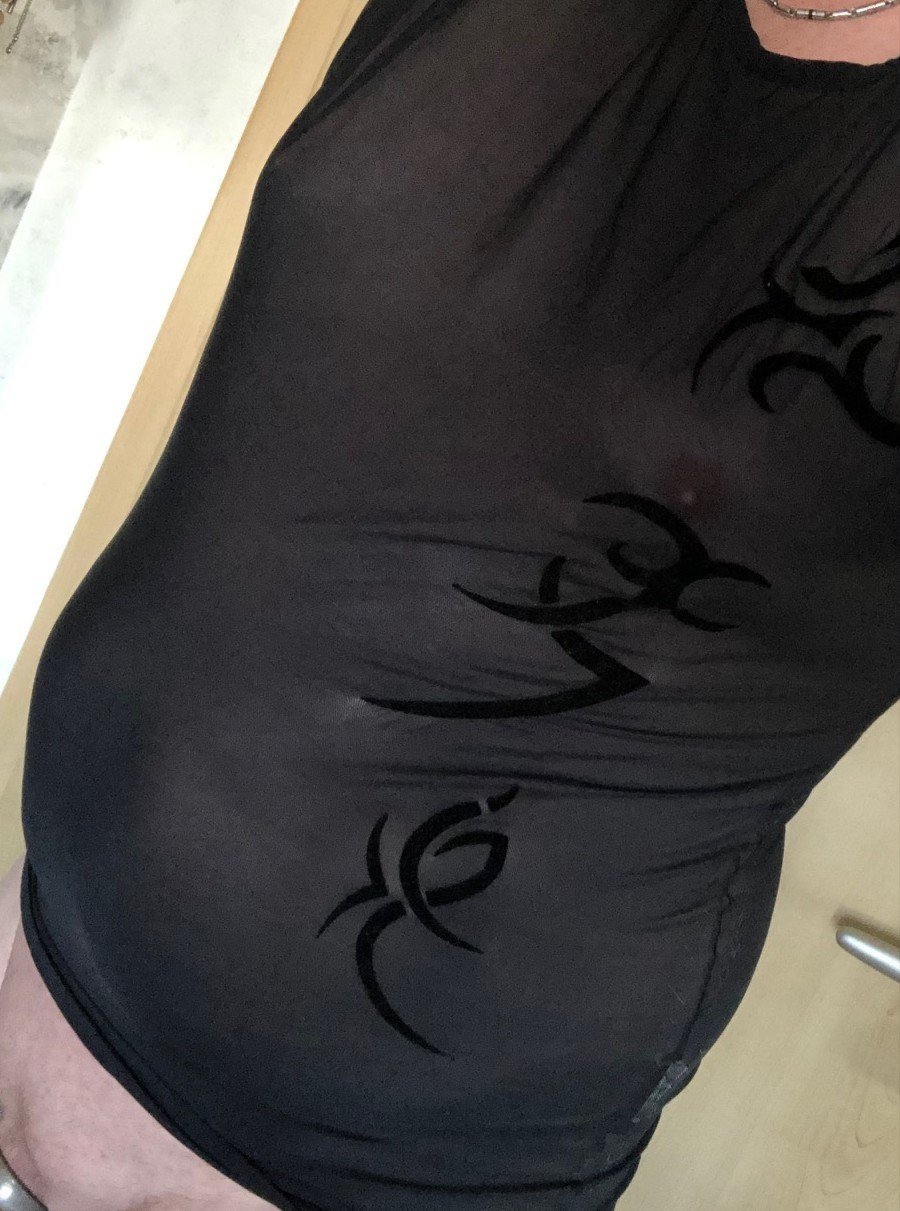 Shirt mit schönem Aufdruck, leicht transparent