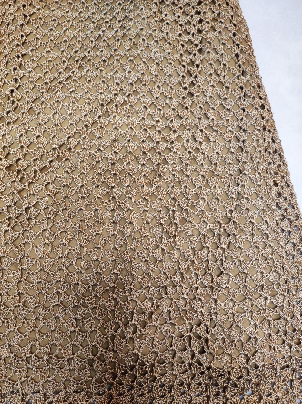 Handgehäkeltes Metallic-Minikleid / Trägerkleid – ONE SIZE