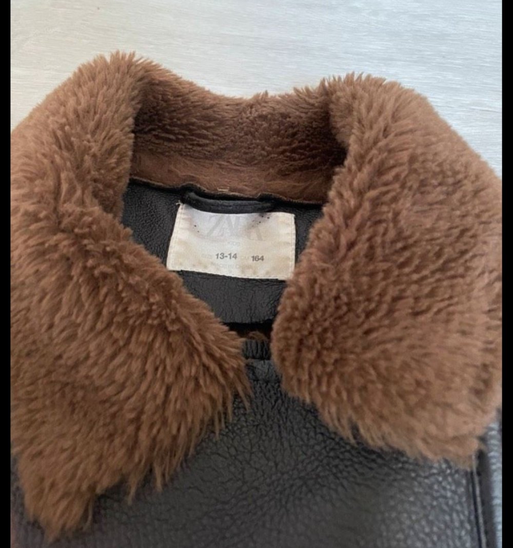 warme Zara Lederjacke Mädchen 164 