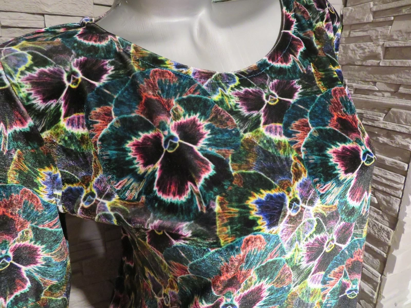 Damen Samt 3/4 Arm Shirt Größe M Handmade (Nr2060)