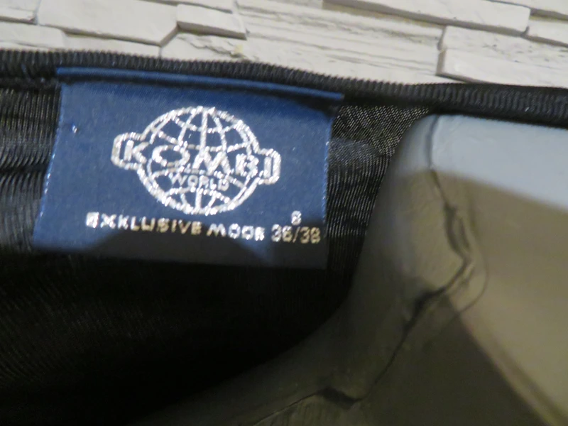 Damen Slinky Shirt Größe S 36/38 von Kombi World (Nr1970a)