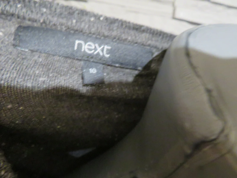 Leichte Damen Strickjacke Cardigan Größe 38 von Next (Nr2010)