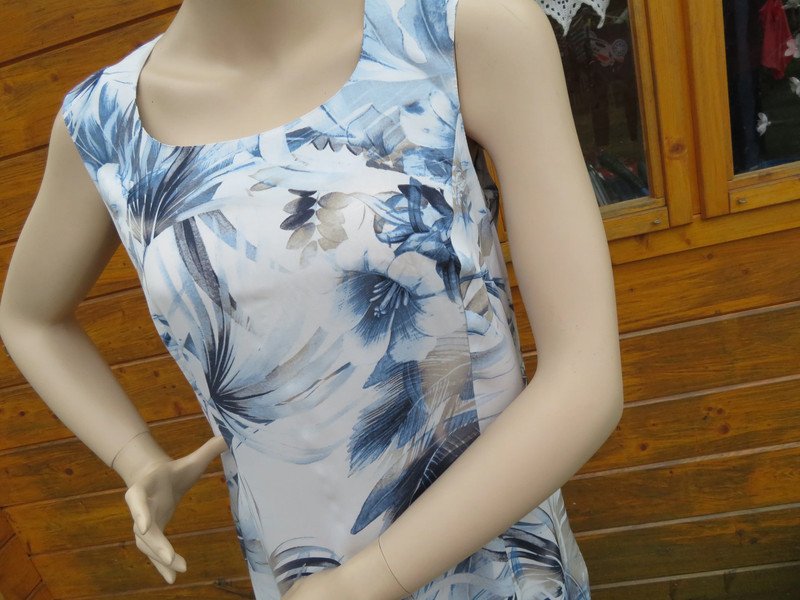 Damen Sommer Kleid Größe 42 von Cavita (1182)