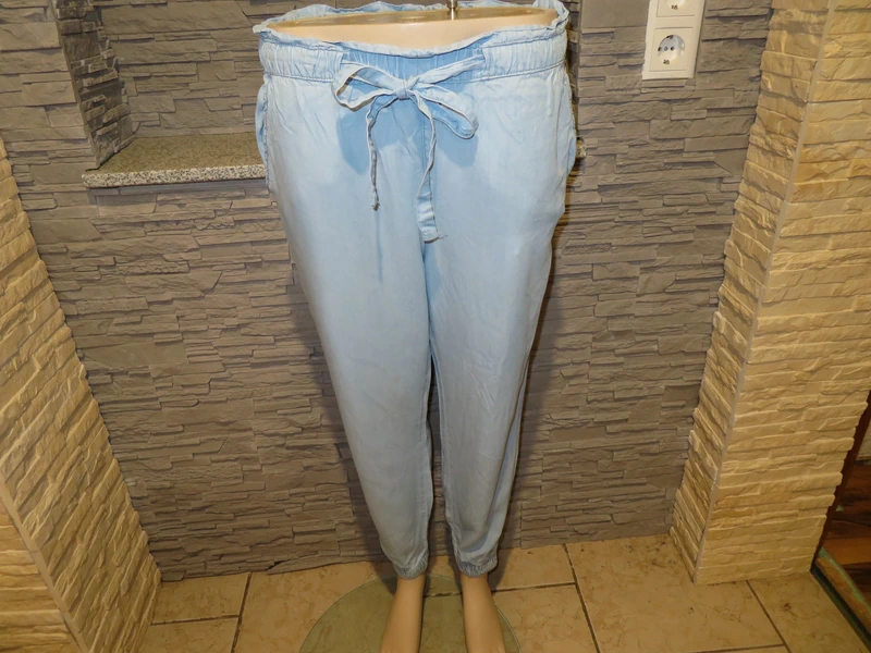 Leichte Damen Jeans Pluderhose Größe S/M (Nr2037a)