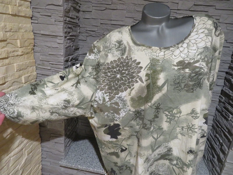 Damen 3/4 Arm Shirt Größe 54/56/58 (Nr1970)