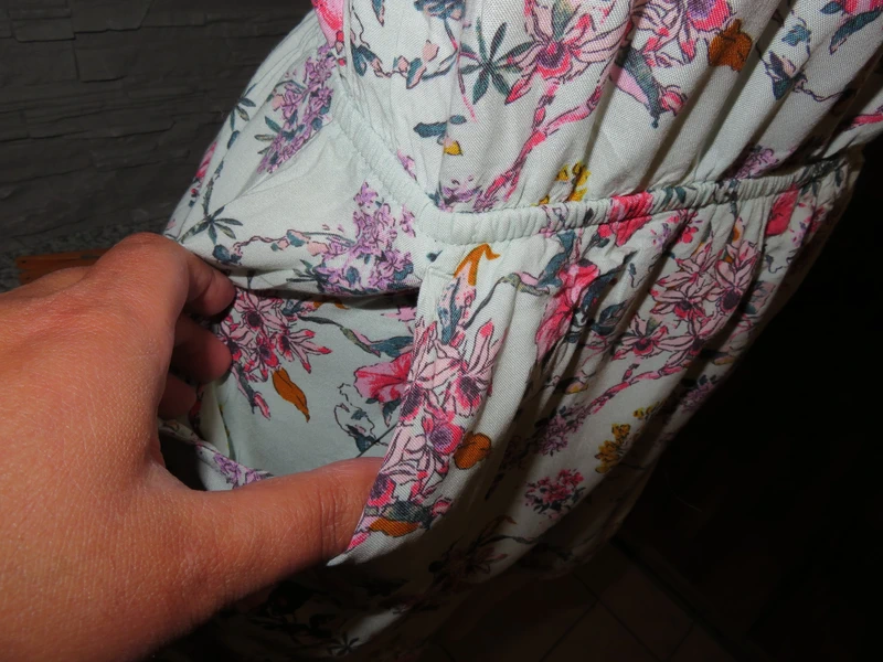 Damen Jumpsuit Playsuit Größe XS/S (Nr2041a)