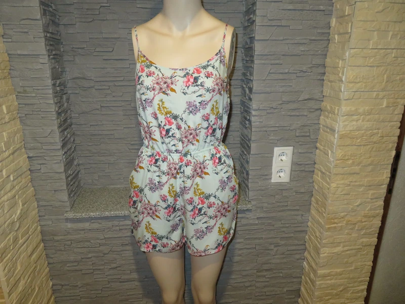 Damen Jumpsuit Playsuit Größe XS/S (Nr2041a)