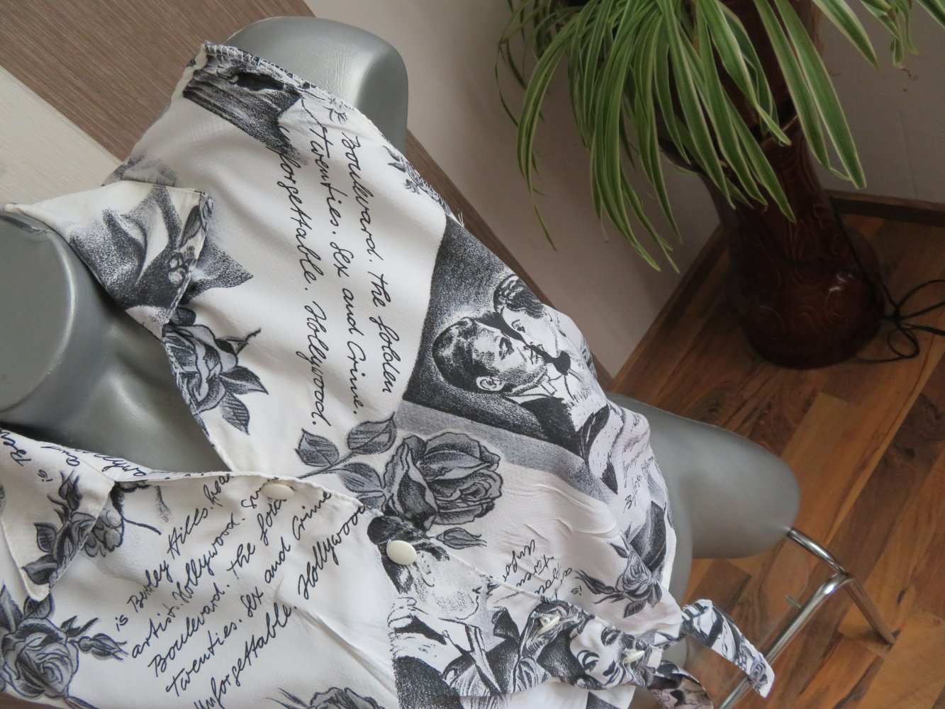 Damen Sommer Bluse Größe S/M (Nr2012)