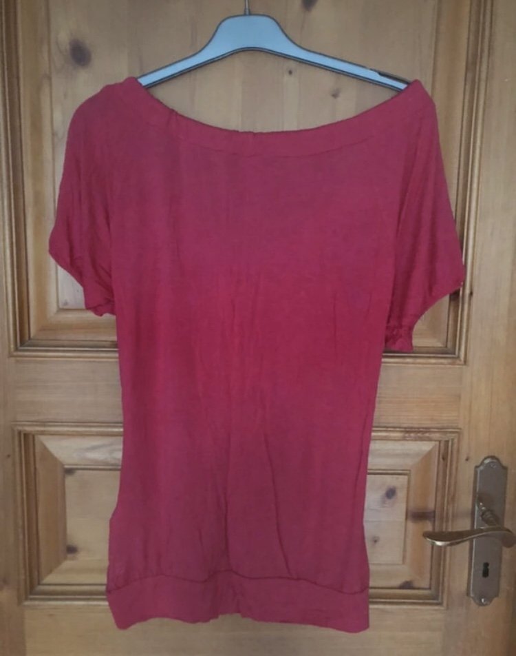 2 Shirts zu einem Preis pink und lila