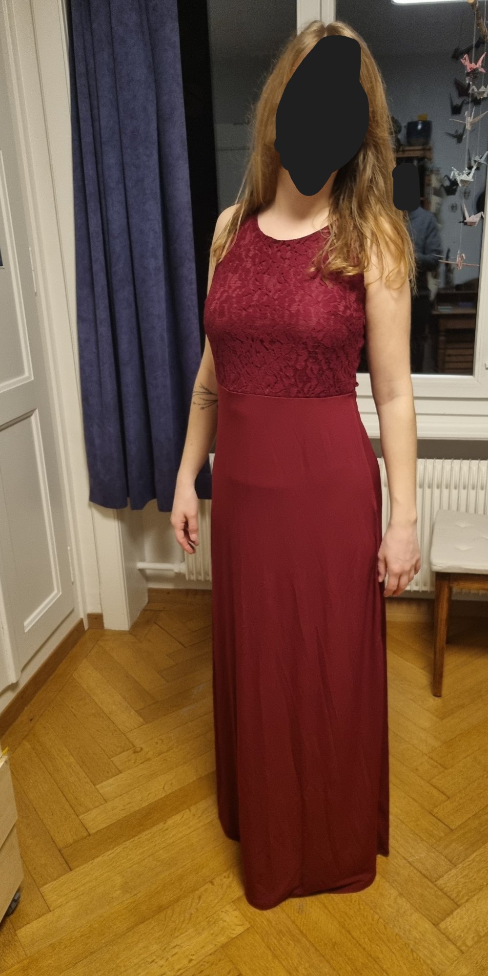 schönes Kleid, ungetragen