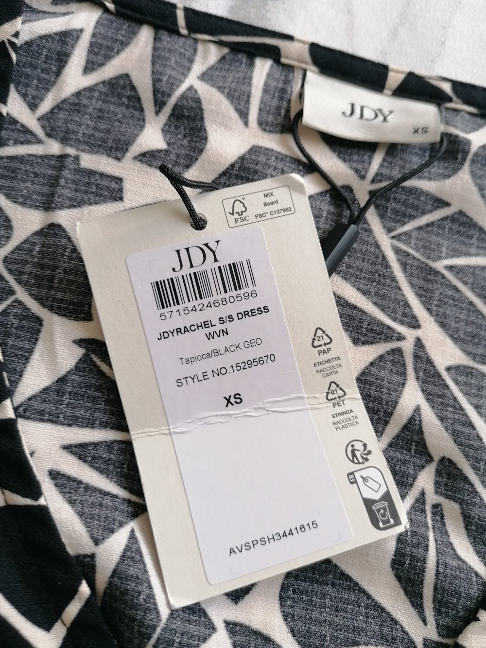 Lockeres Sommerkleid Minikleid Rachel mit grafischem Muster schwarz beige gemustert