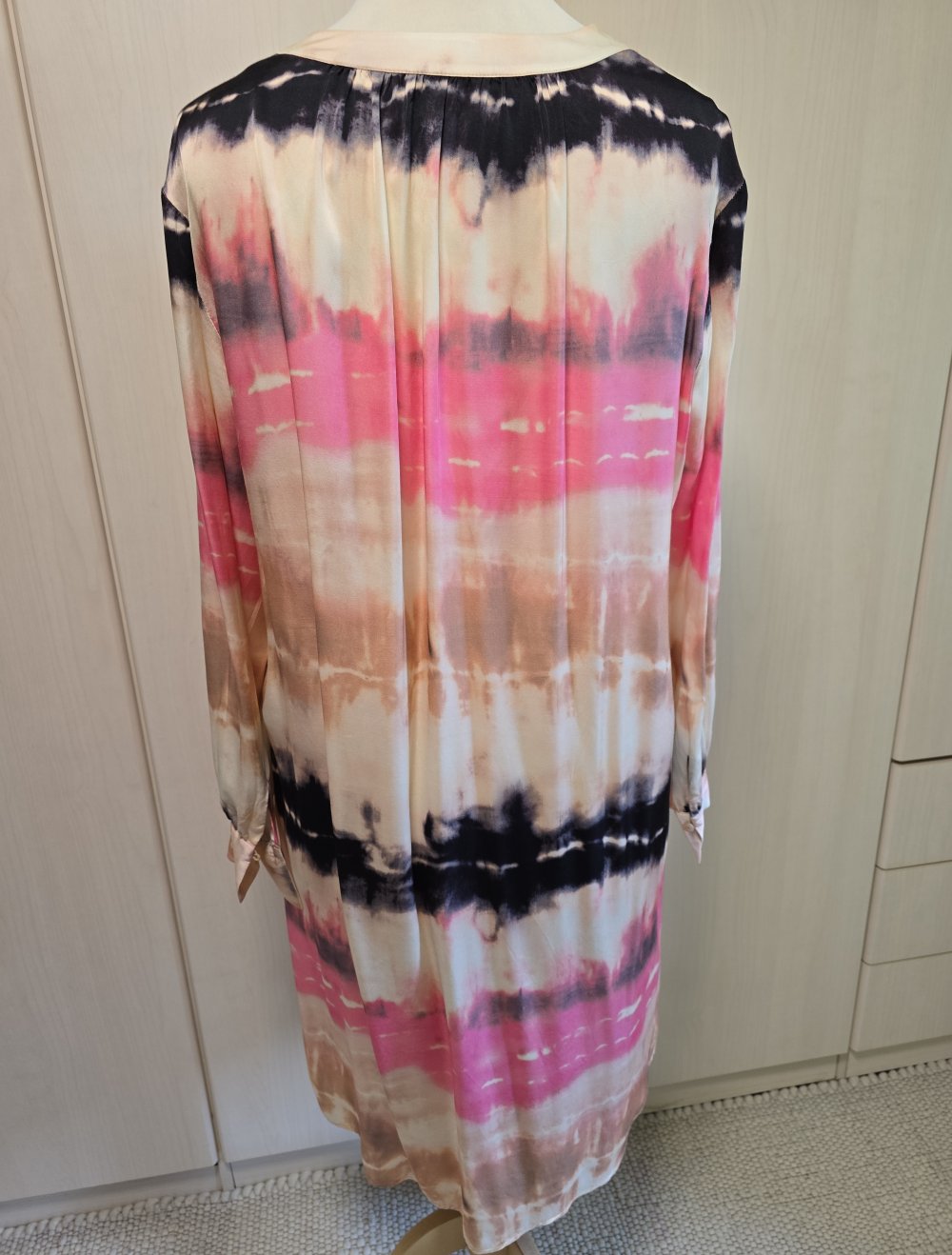 Marc Aurel Kleid 42 neuw.akt.Koll.25