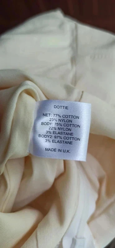 Kleid. Elegant laessig