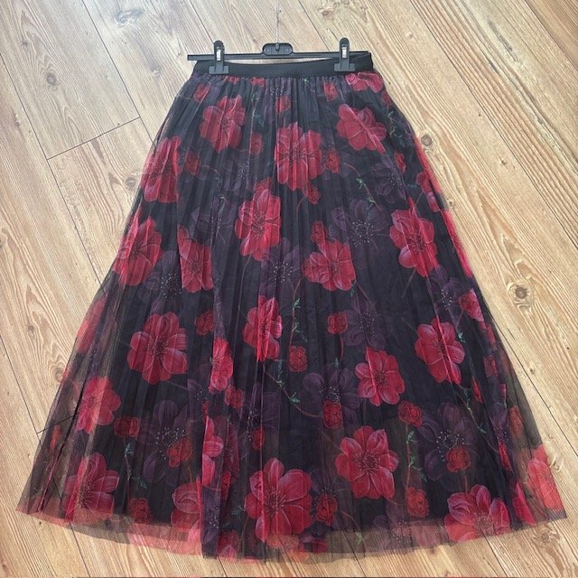 Tüllrock Rock Maxi Damenrock Einheitsgröße  Blumen-Print rote Blumen Italy neu ohne Etikett elegant