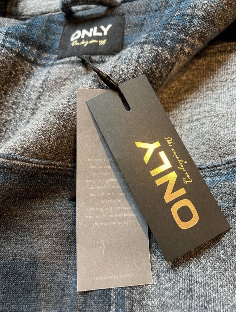 ONLY Kariertes Overshirt / Shacket – Größe L – Neu mit Etikett