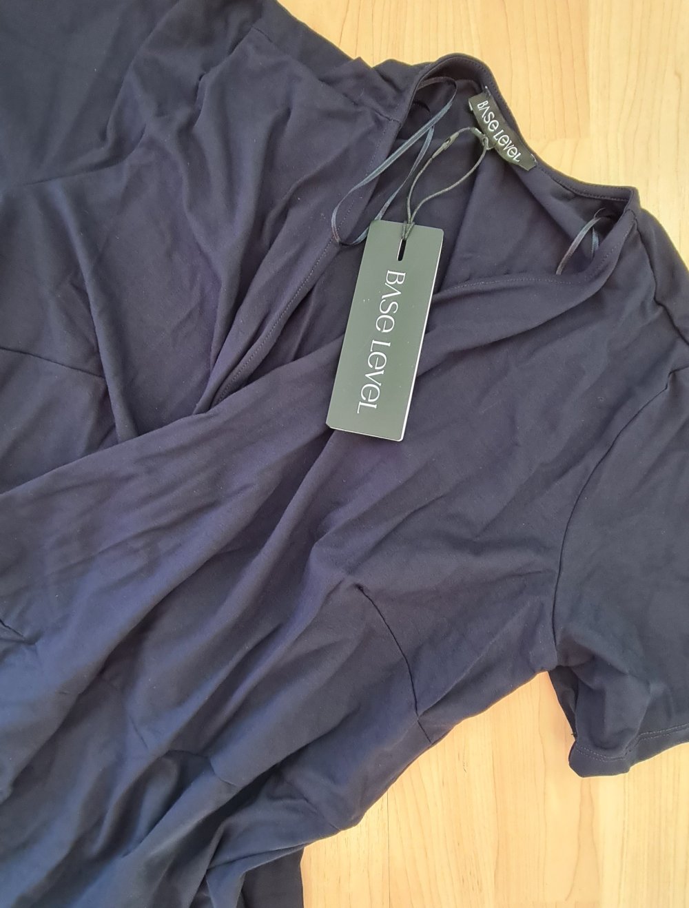 Base Level Wickelkleid Kleid Gr 44 Neu