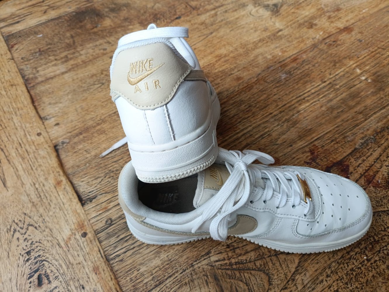 Nike Airforce 1 , 38