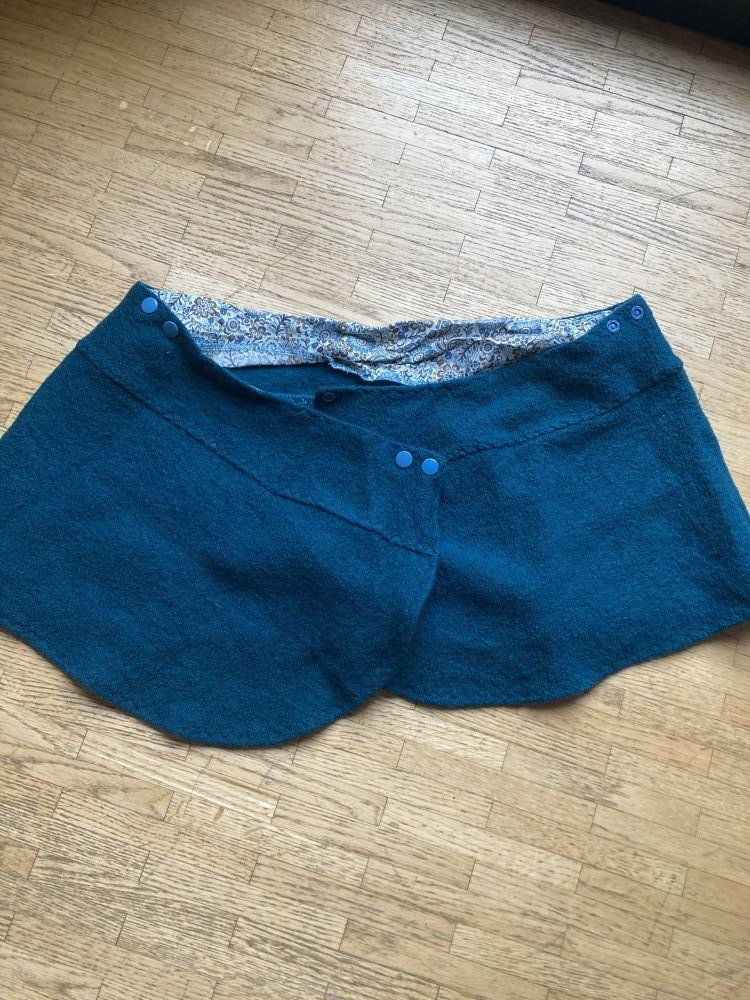 Wickelrock türkis mit Knöpfen