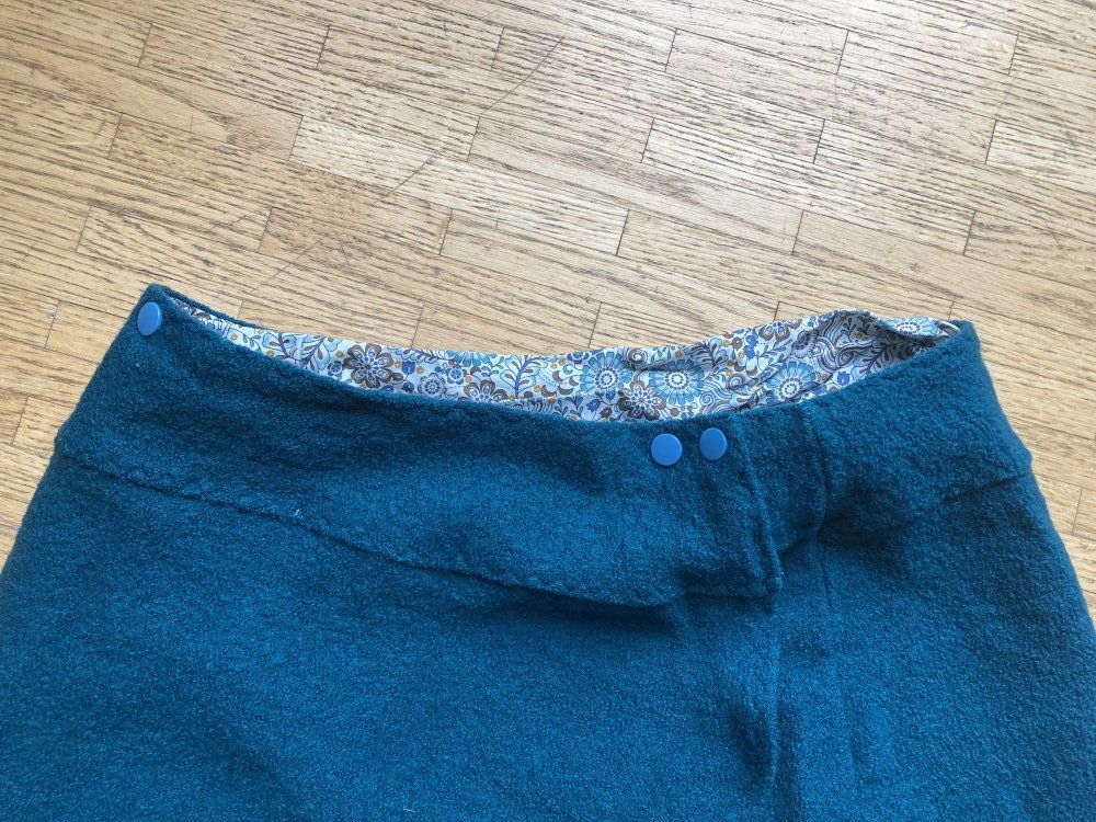 Wickelrock türkis mit Knöpfen