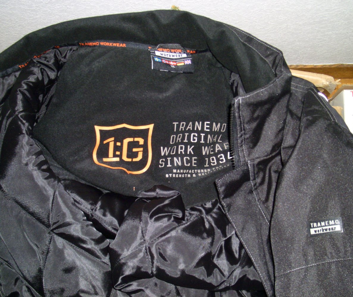 Jacke von Tranemo, 3XL, schwarz mit grau und ein bisschen orange
