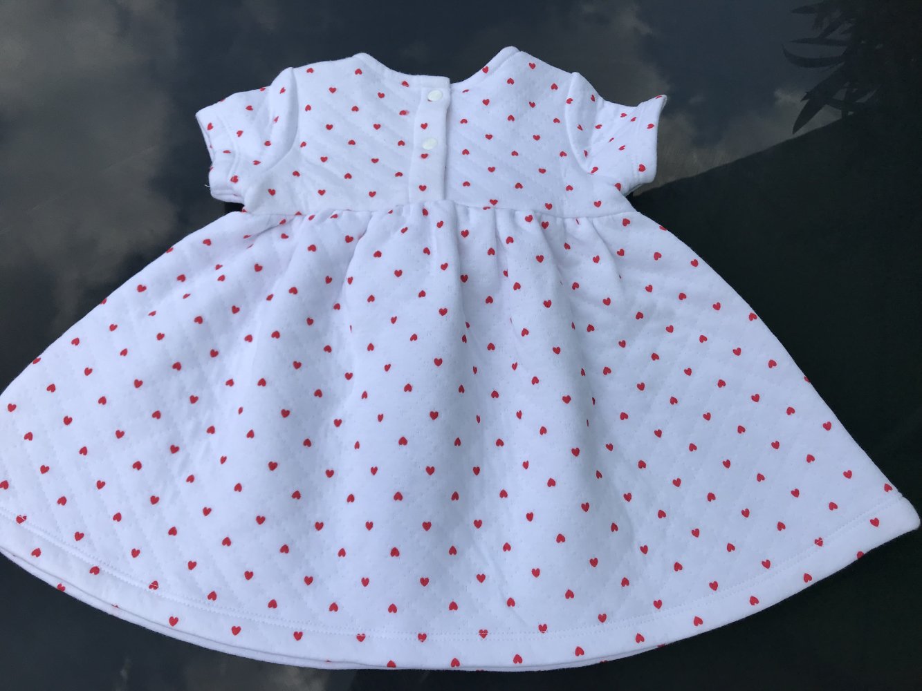 Baby Kleid Kleidchen Weiß Rot Herz Gefüttert Herbst Frühling Gr. 68 Marke: C&A