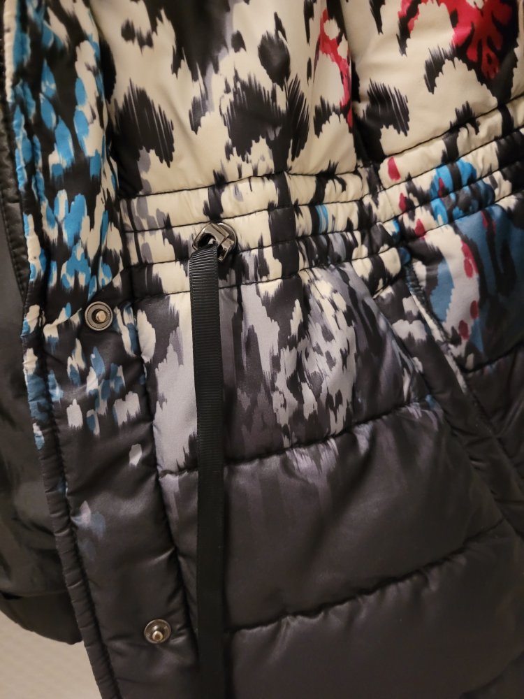 Damenjacke -bunt- mit Kapuze