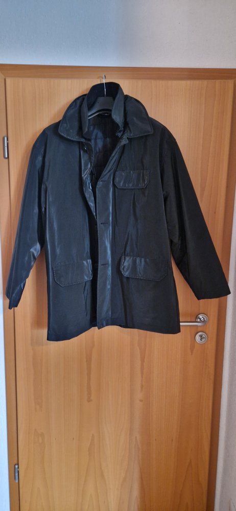 Winter und Herbst/Sommer Mantel.