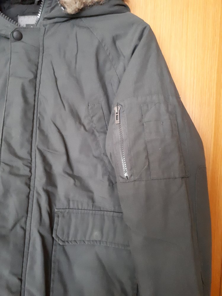 Jacke, Gr.S, kurz, grün, Kapuze