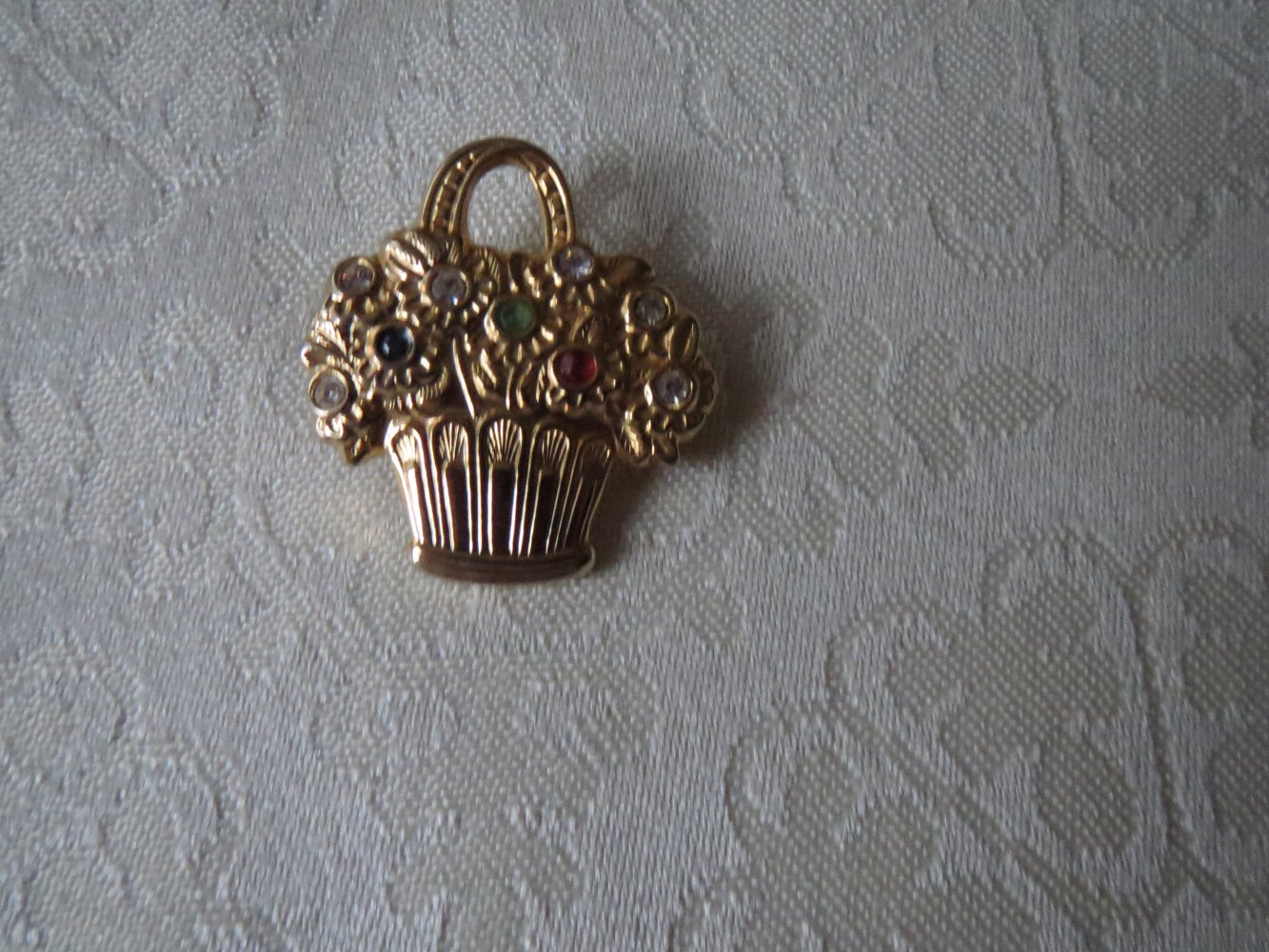 Brosche, Vintage, Körbchen