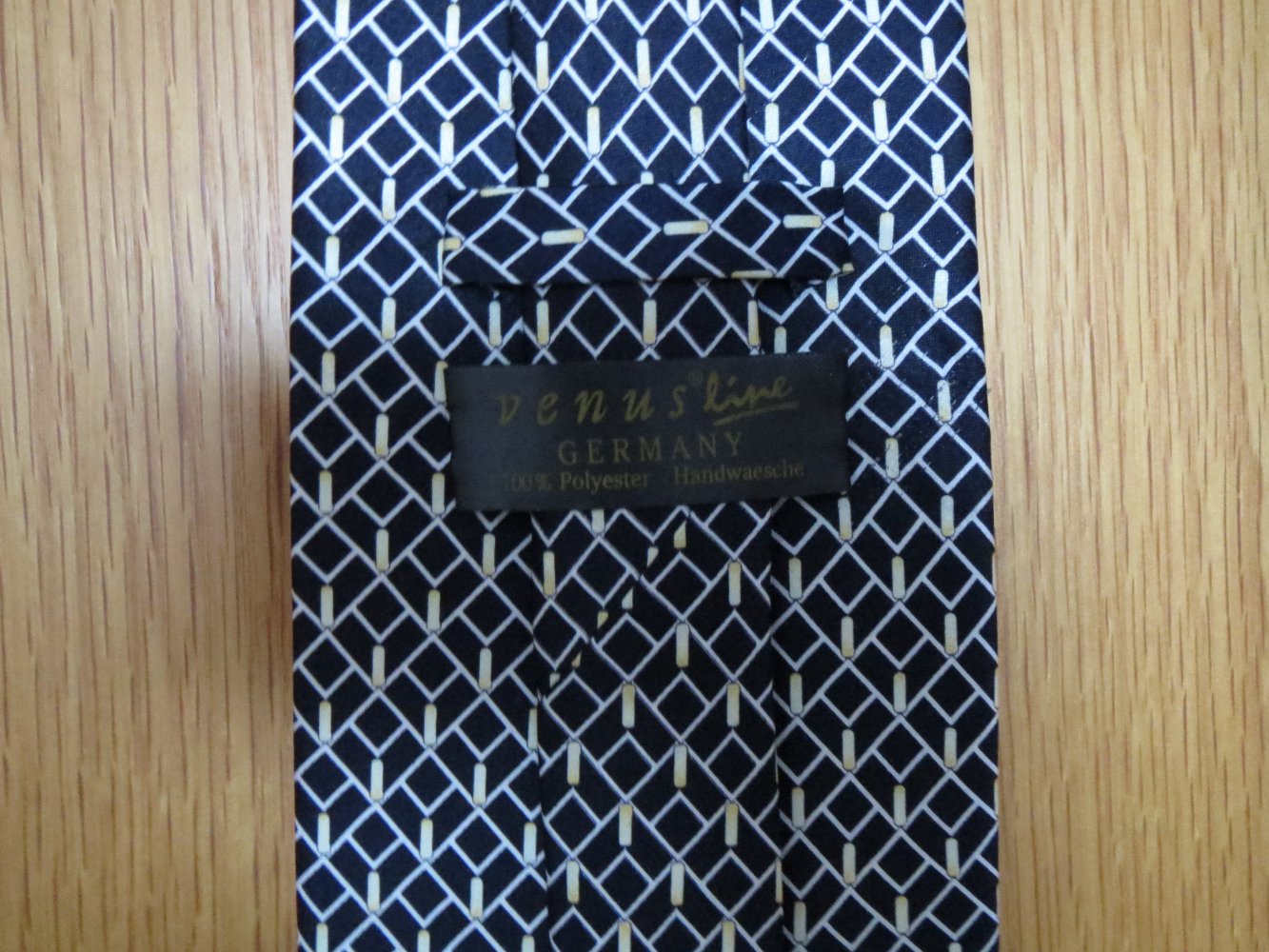 Krawatte, dunkelblau gemustert, Venus line