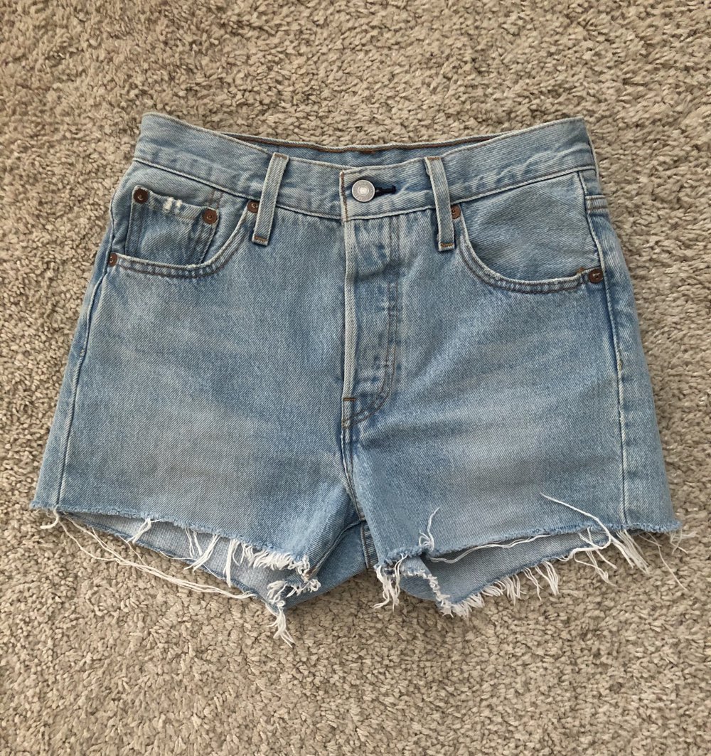 Levi’s Jeans Shorts 