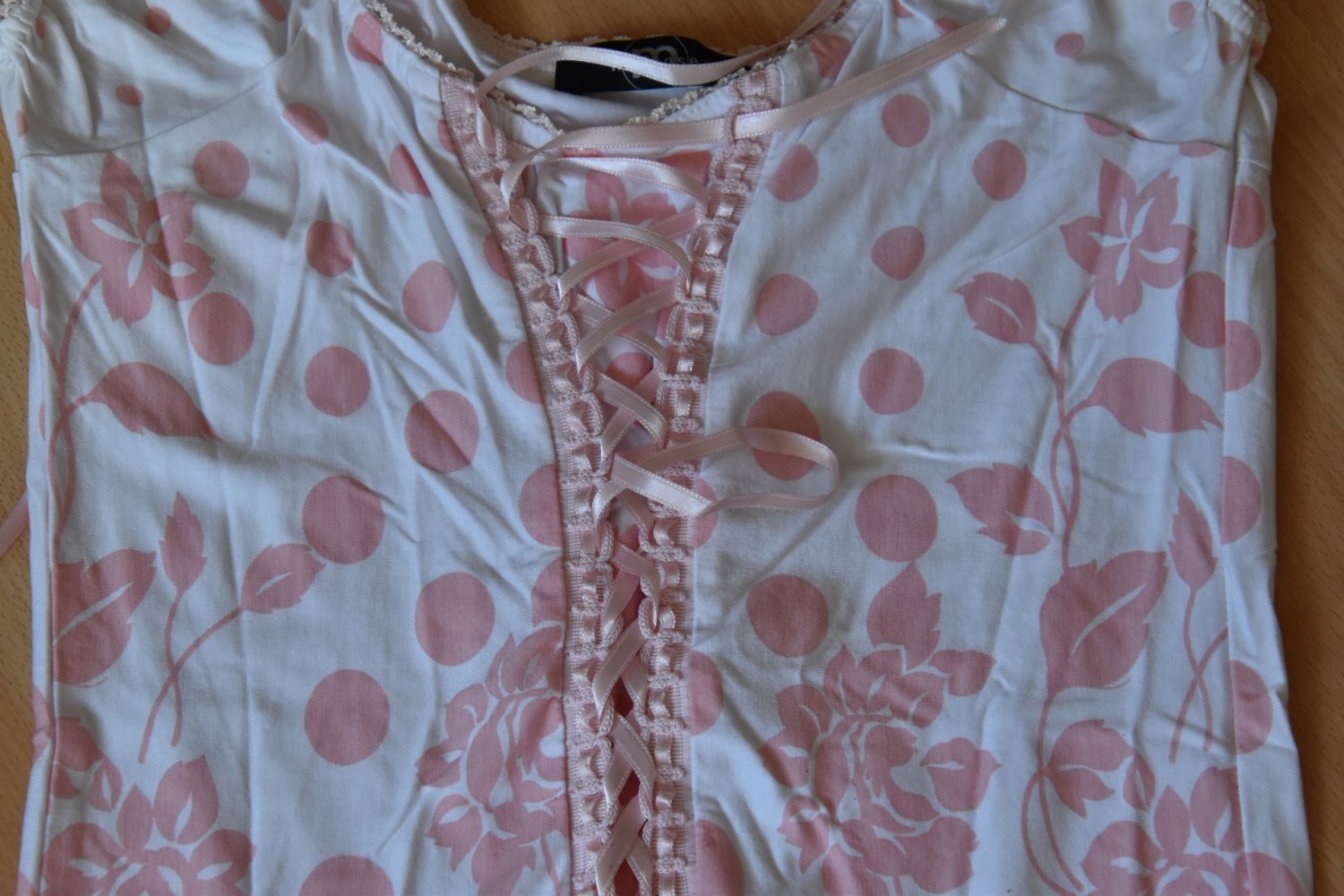 Shirt mit Schnuroptik vorne