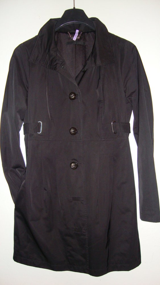 Chicer schwarzer Übergangsmantel !