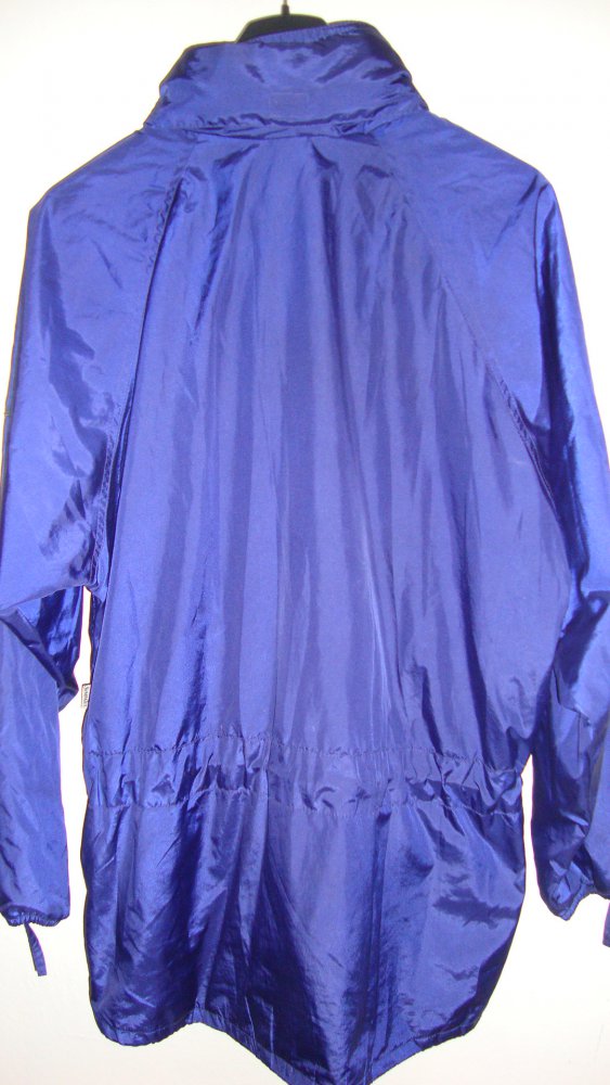 Schöne blaue Freizeitjacke von Vaude !