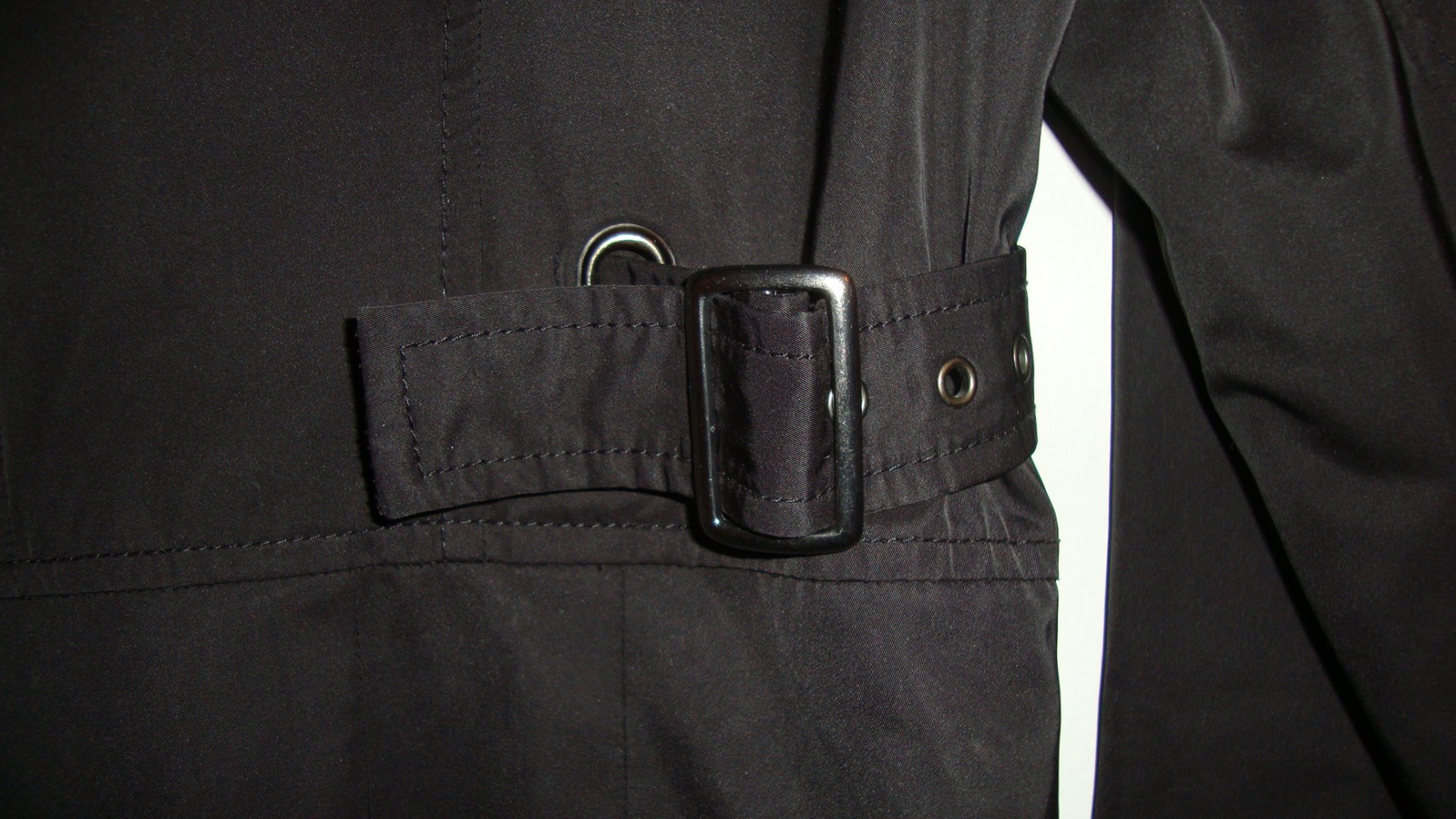 Chicer schwarzer Übergangsmantel !