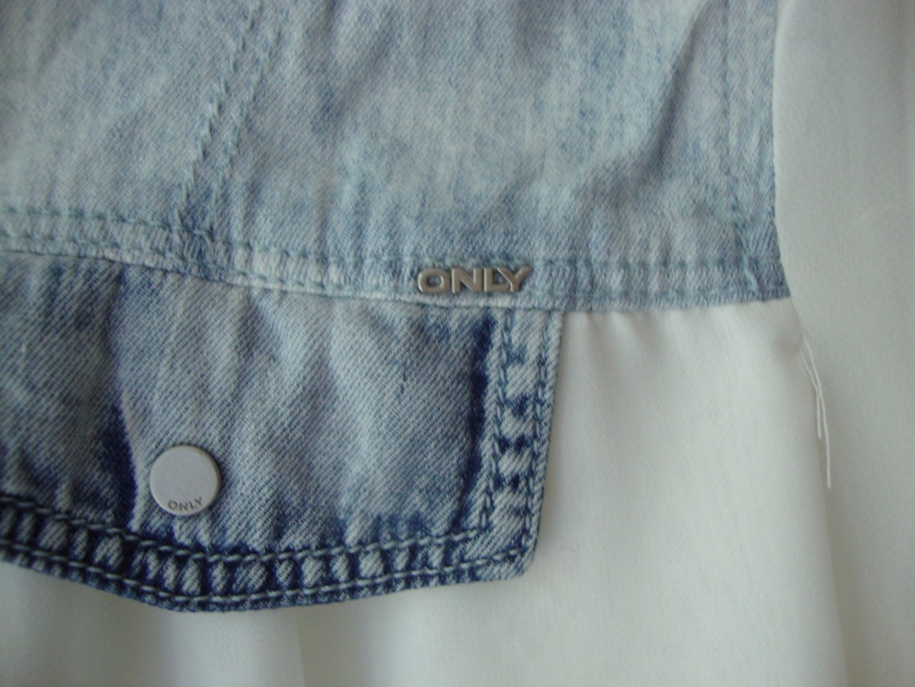 Tolle Jeansbluse von Only !